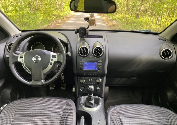 Nissan Qashqai cena 27900 przebieg: 279000, rok produkcji 2009 z Radom małe 254
